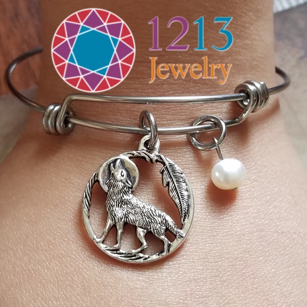 Handcreated Wolf Pearl Stainless Steel Expandable Charm Bracelet